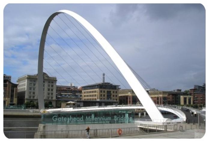 Description: Description: Gateshead Millenium Bridge-England.jpg