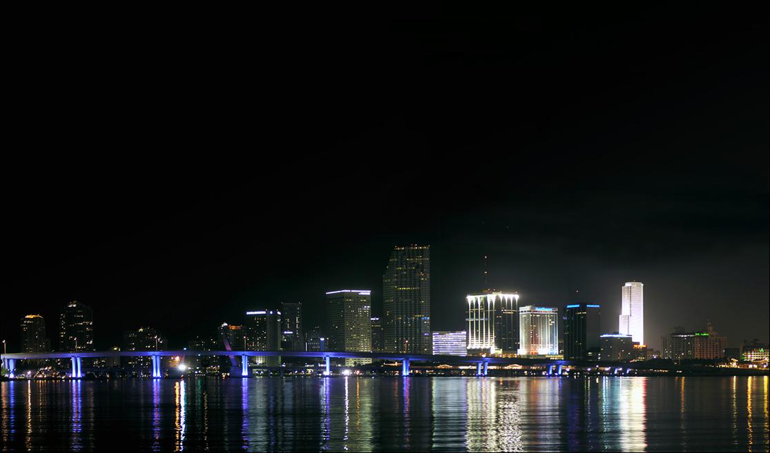 http://wallpapers-diq.net/wallpapers/63/Downtown_Miami_At_Night%2C_Miami_City%2C_Florida.jpg